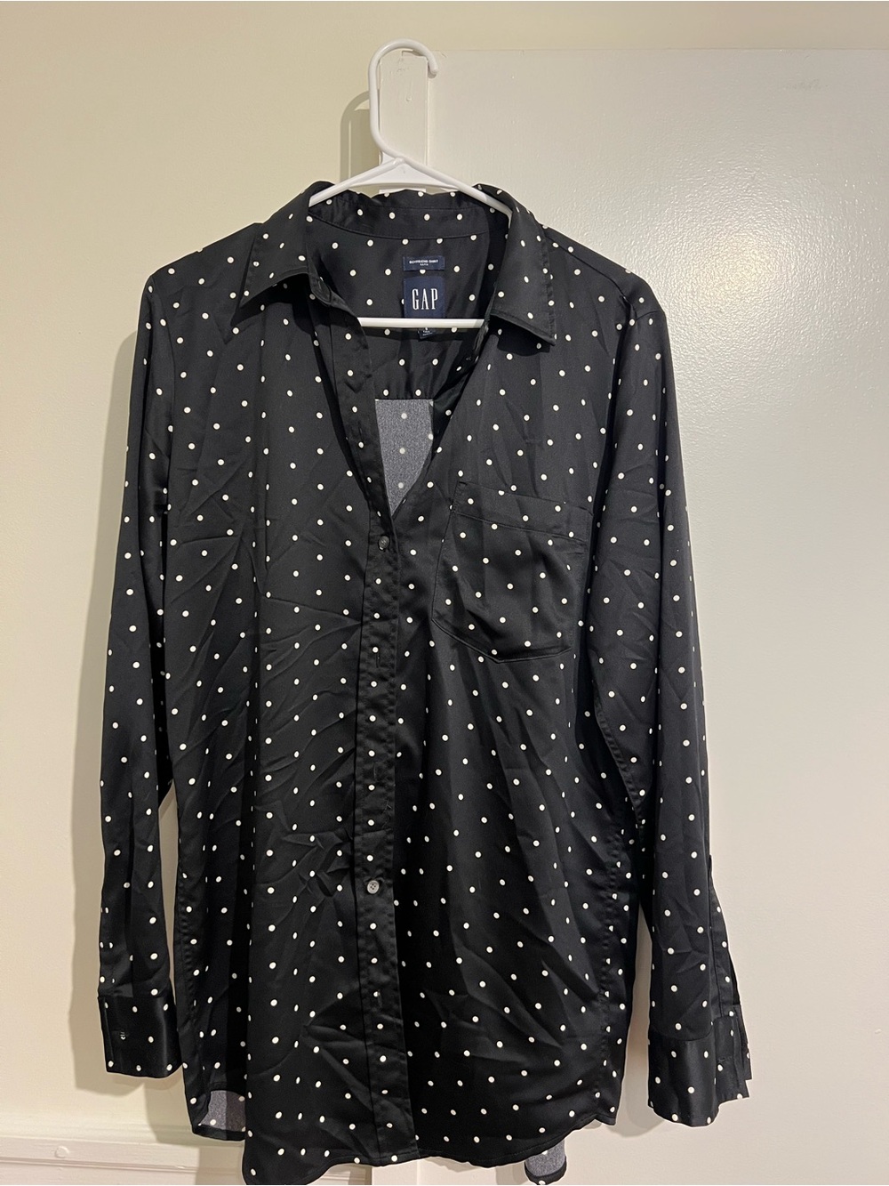 GAP Black Polka Dot Button Down Shirt Women’s Small